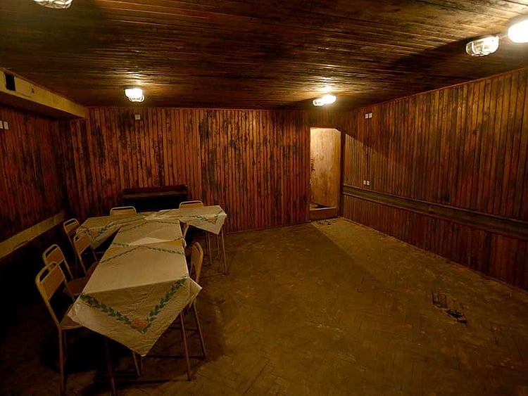 1.1815996-4139137484