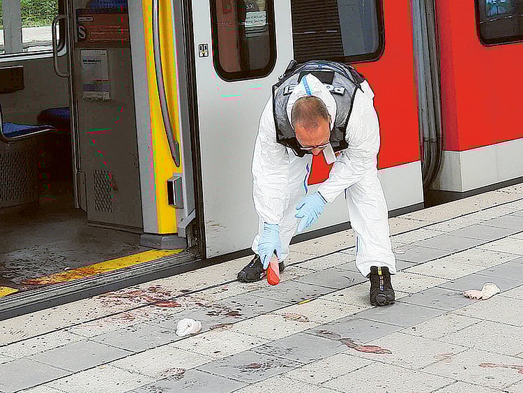 1.1823829-2597785764