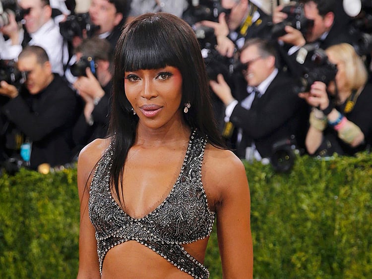 1.1827283-3693598874