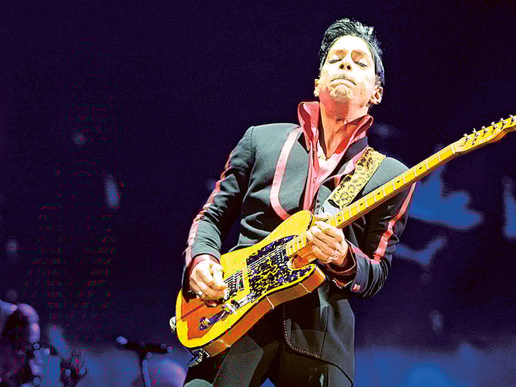 1.1827890-4182578346