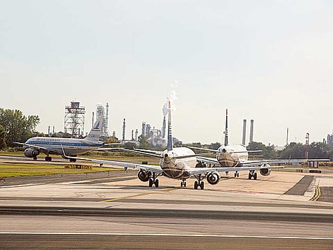 Snapping up second-hand planes soars to record highs