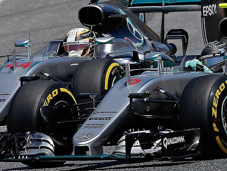 1.1858773-2424932868