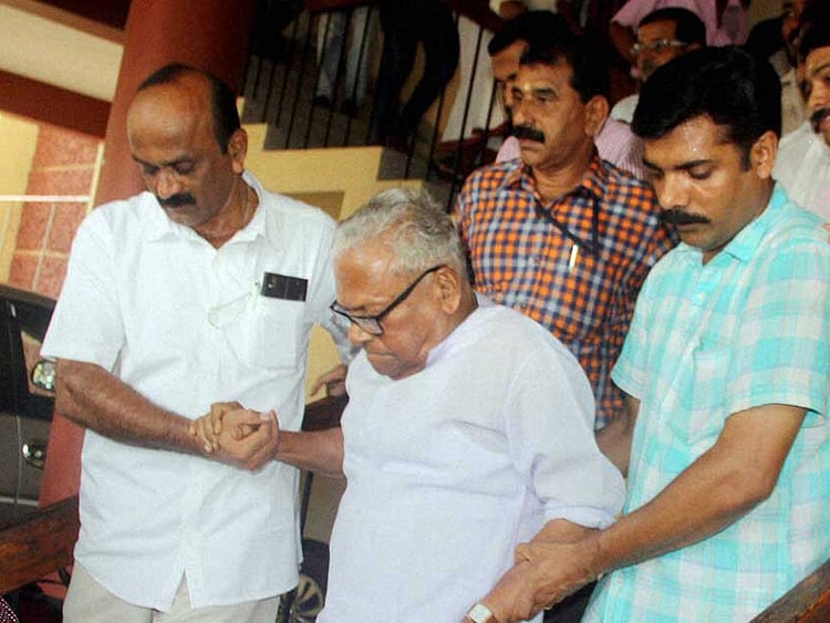 1.1831067-2905157048