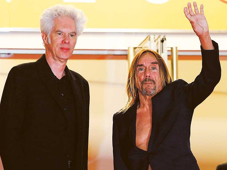 1.1831362-3776059734