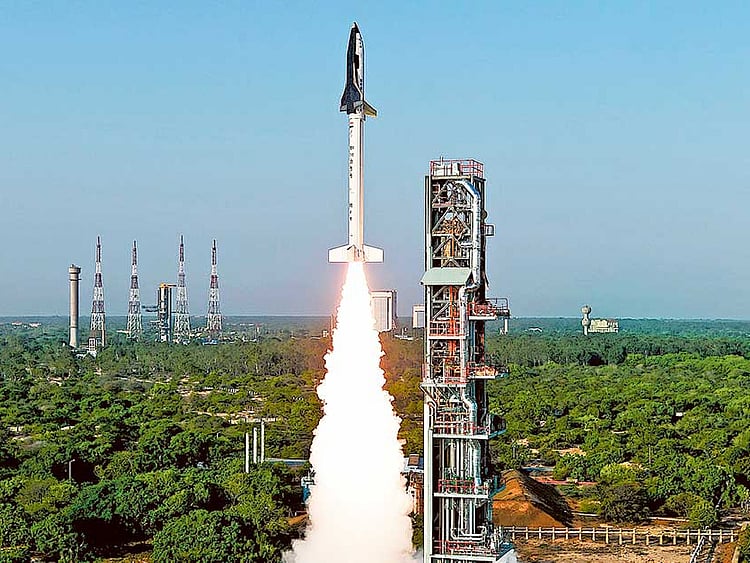 1.1833208-3893759985