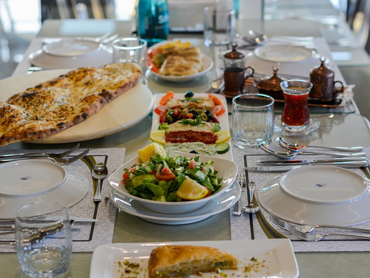 1.1833648-3202015010