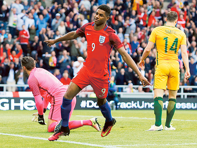 1.1836155-4036632010