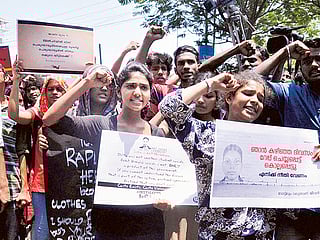 Nirbhaya-like rape-murder of Dalit girl stuns poll-engrossed Kerala