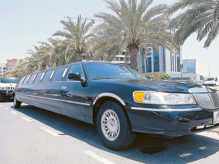 1.1837520-2852422725