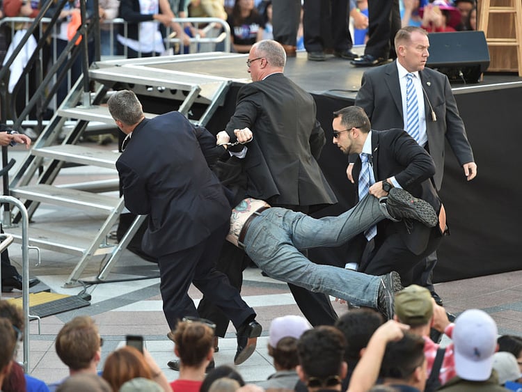 1.1837768-2301953098