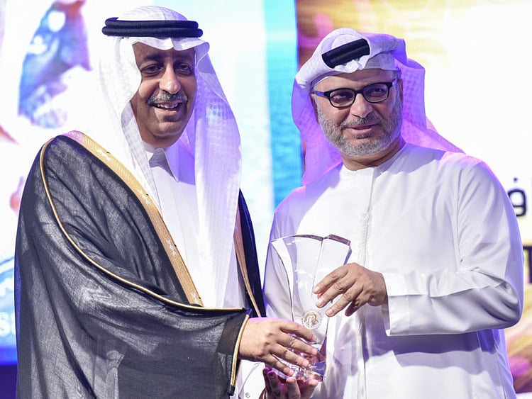 1.1818706-2130114737