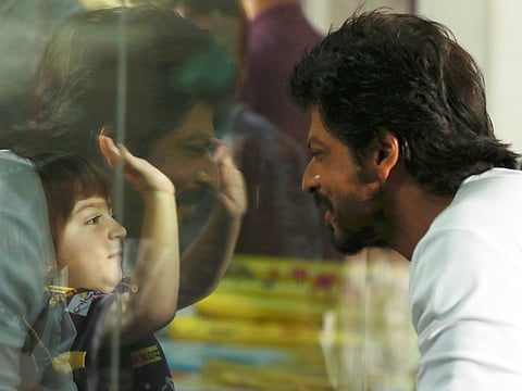 SRK attends Kolkata Knight Riders match with son