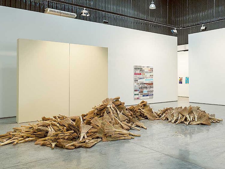 1.1838723-2097369618