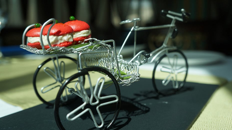 1.1846899-2265319940