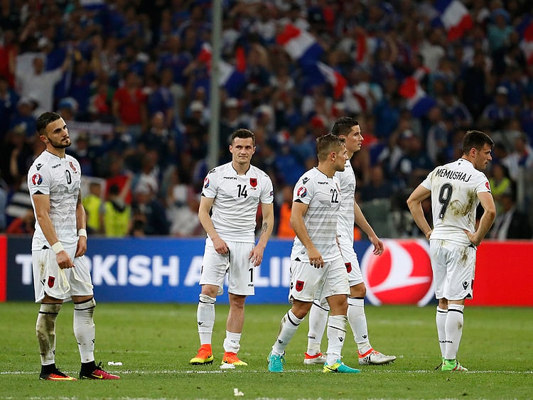 1.1847489-3796546432