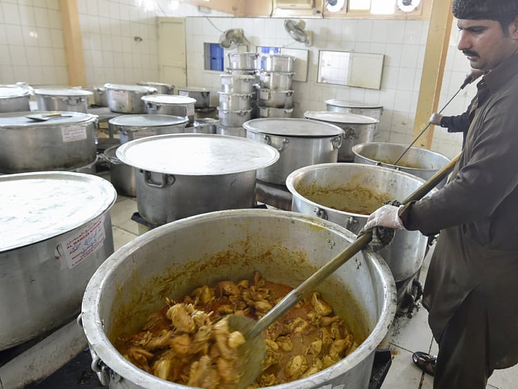 1.1848145-1651522688