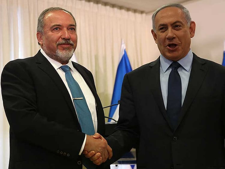 1.1839508-3688956330