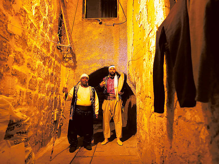 1.1849900-1249144197