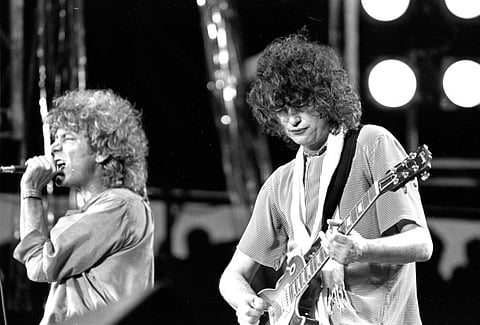  British rock band Led Zeppelin 