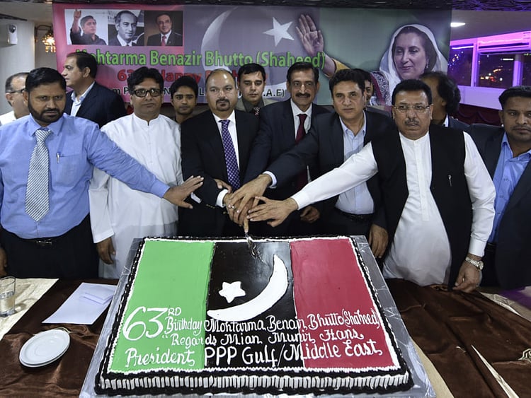 1.1850722-1877540800