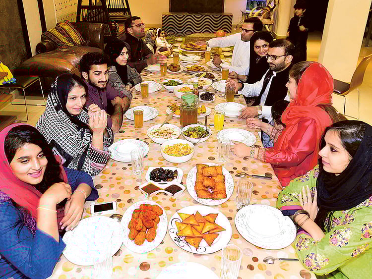 1.1853390-3844996732