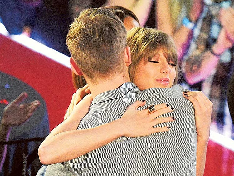 1.1840479-3156724671