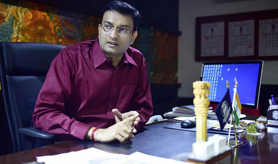 1.1842482-3413368544