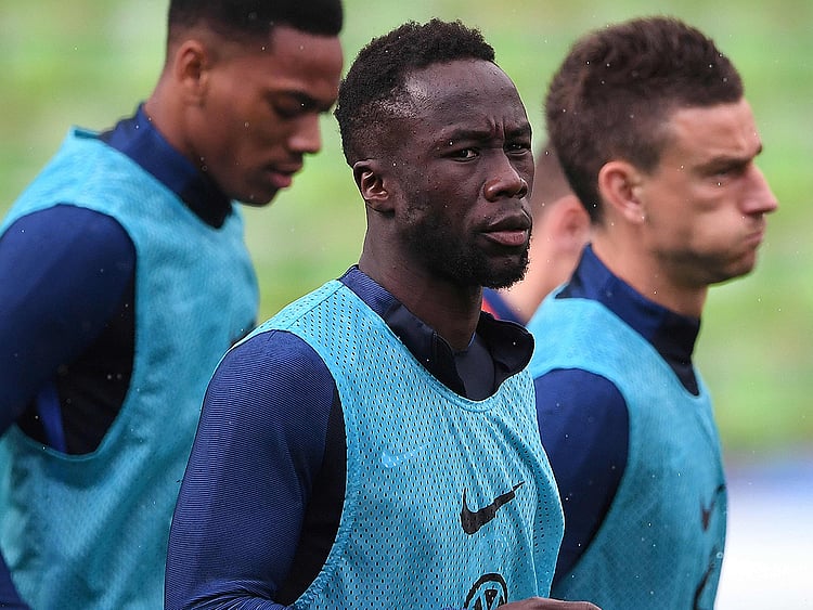 1.1843308-2184233060