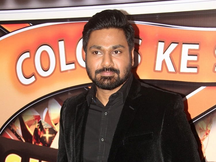 1.1855641-3479649521