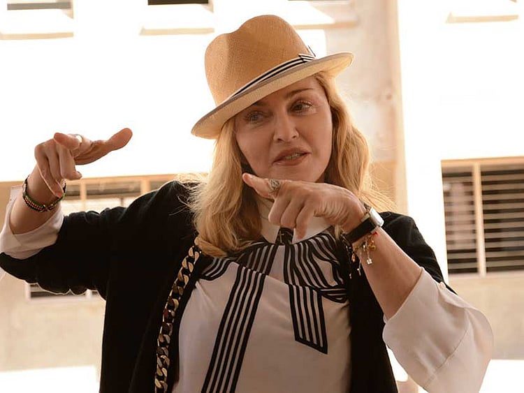 1.1860471-1925675963