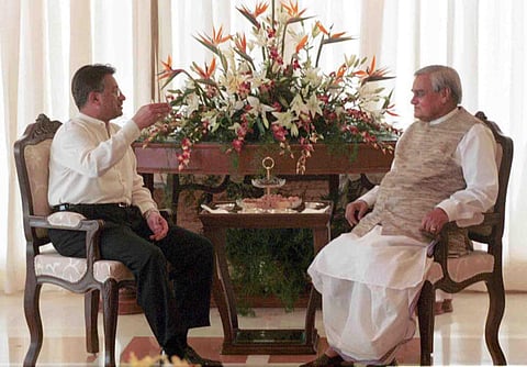 July 15, 2001: India and Pakistan begin talks