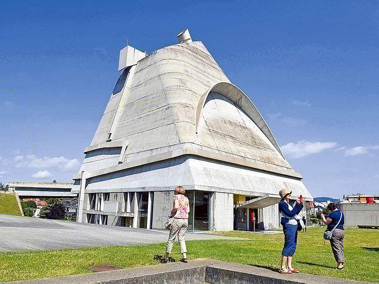 1.1863786-4135752312