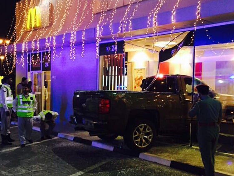 1.1865255-2737274333