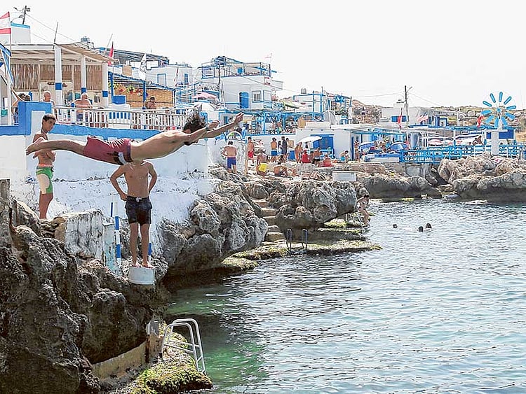 1.1856028-1103137929