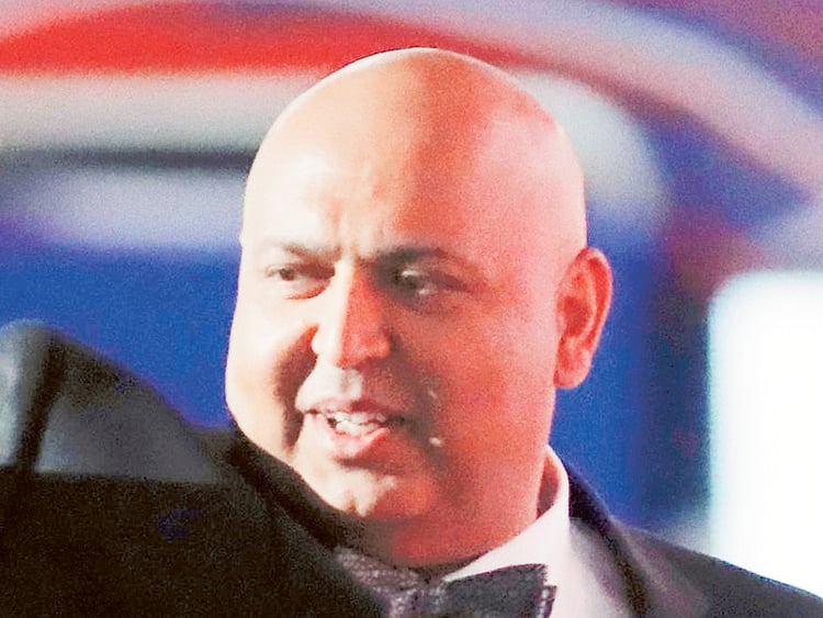 1.1865584-4166120608