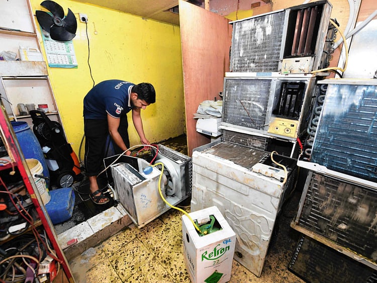 1.1865999-3117166043