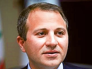 Lebanon freezes UNHCR staff residency applications in row over Syrian refugees