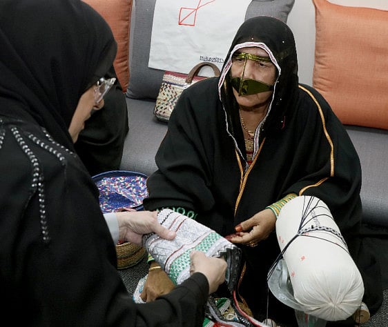 1.1867362-2860003255