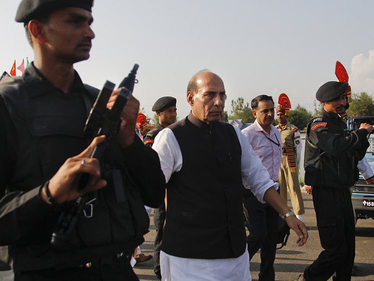 1.1867898-3586421405