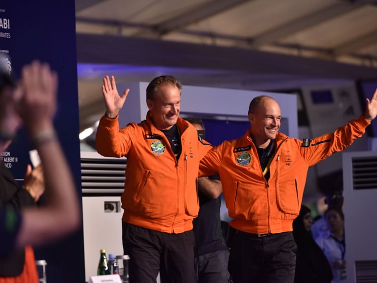 1.1868942-3804596174