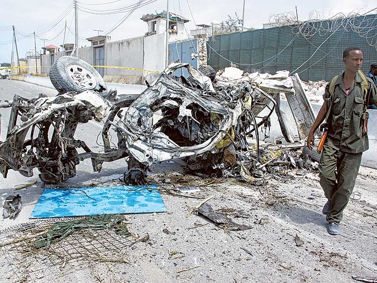 1.1869156-2738692413