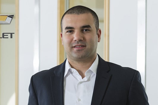 1.1869631-3556078105