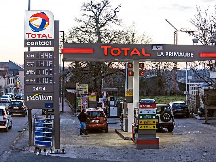 1.1869986-1015323933