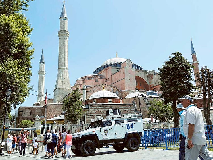 1.1870093-2489795165