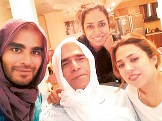 Why some men in Iran are posing with hijabs