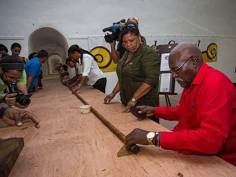 1.1878518-3590053422