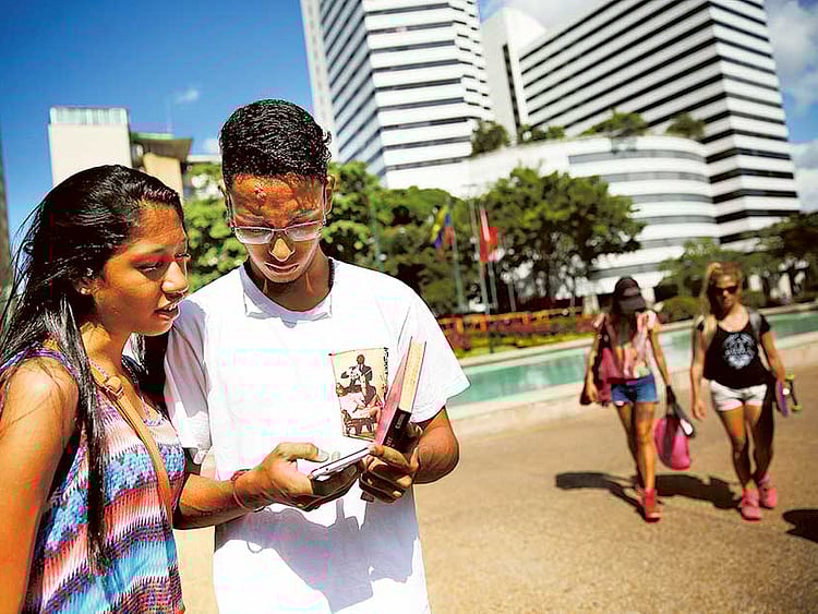 1.1879355-2511042140