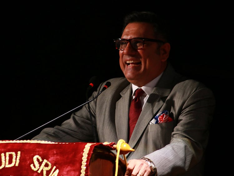 1.1880163-1366714709