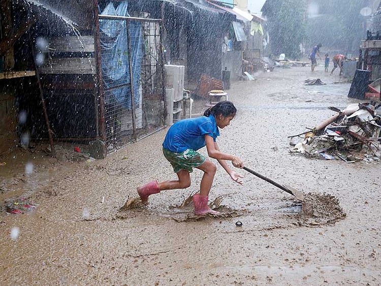 1.1880652-1028631090