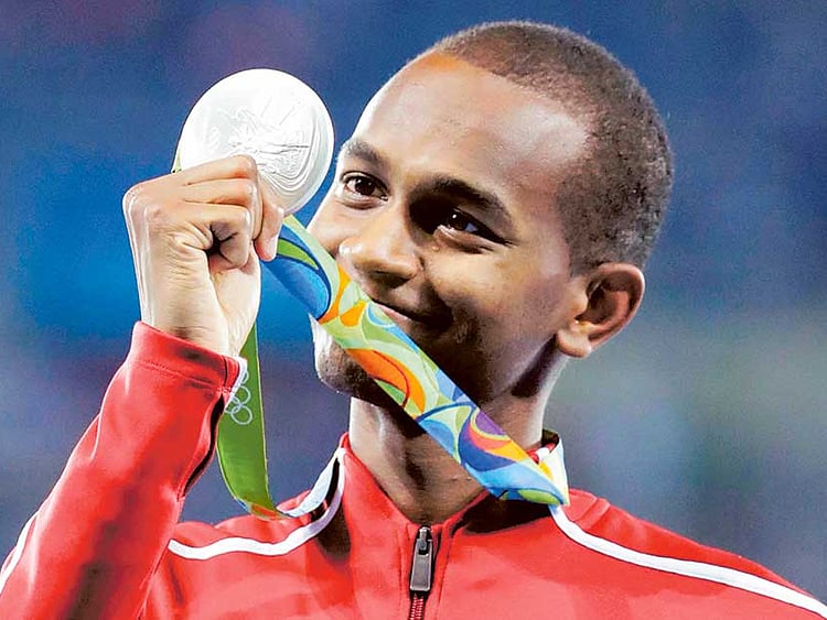 1.1881583-3158958979